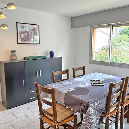 Les Balcons Fleuris Lägenhet Sainte-Maxime