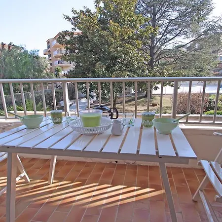 Apartment Les Balcons Fleuris *