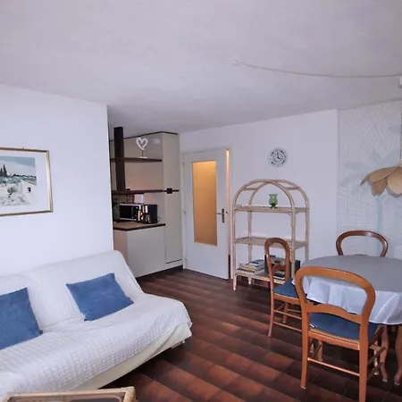 Les Balcons Fleuris Lägenhet